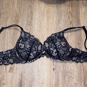 Victoria’s Secret push up bra